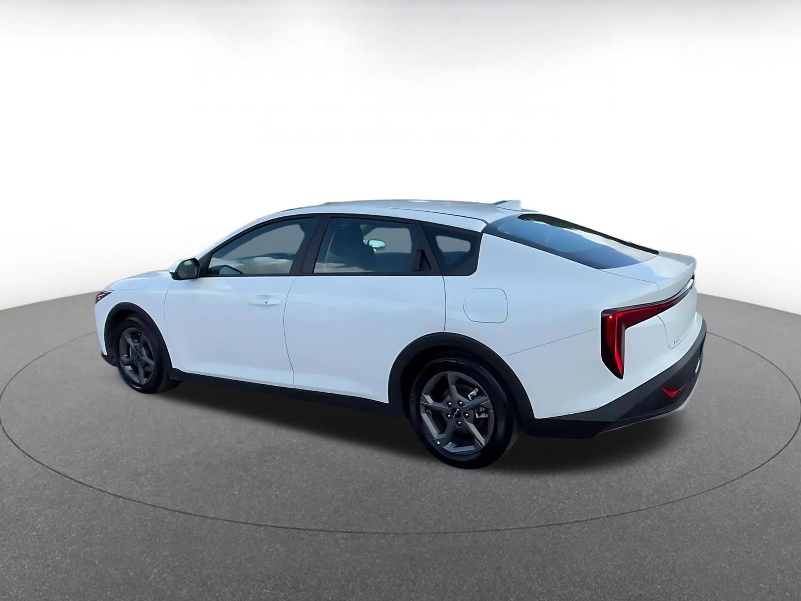 Thumbnail: 2025 Kia K4 - 10