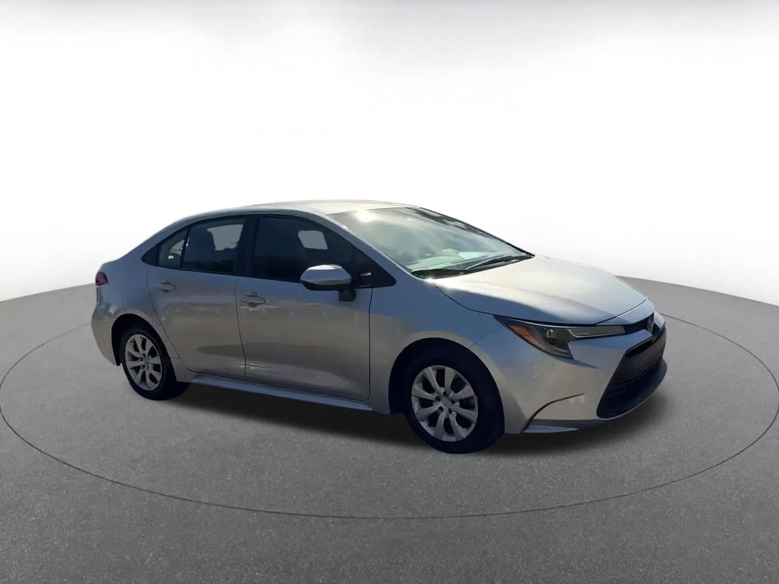 Thumbnail: 2025 Toyota Corolla - 2
