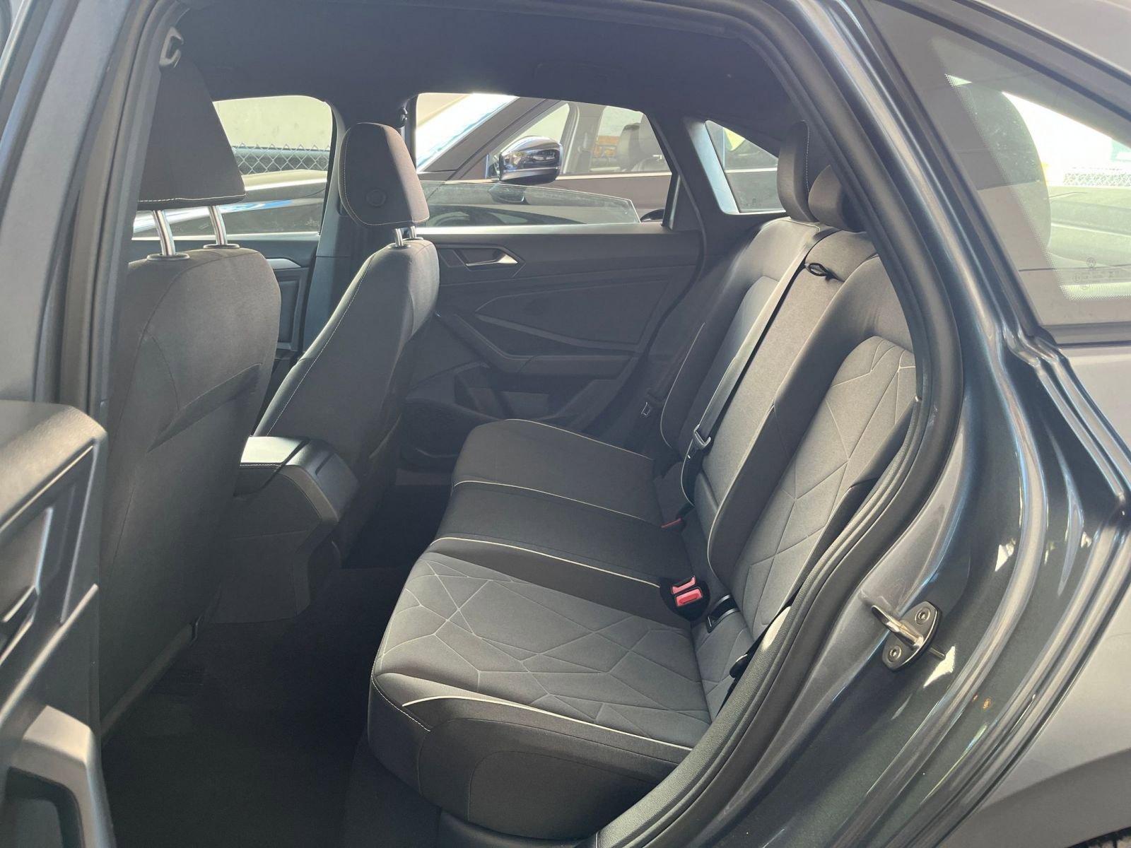 Thumbnail: 2025 Volkswagen Jetta - 25