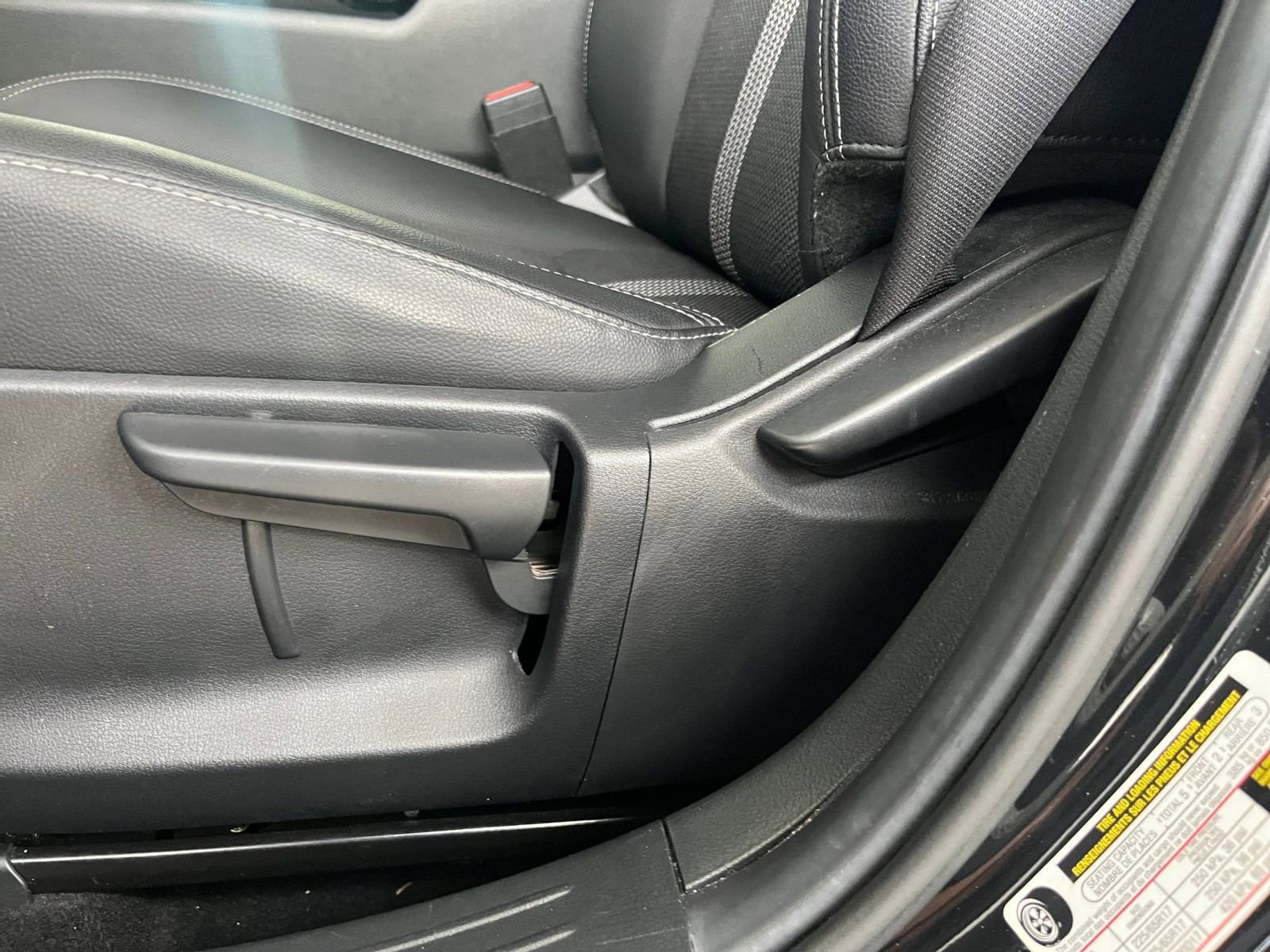 Thumbnail: 2025 Mazda CX-50 - 23