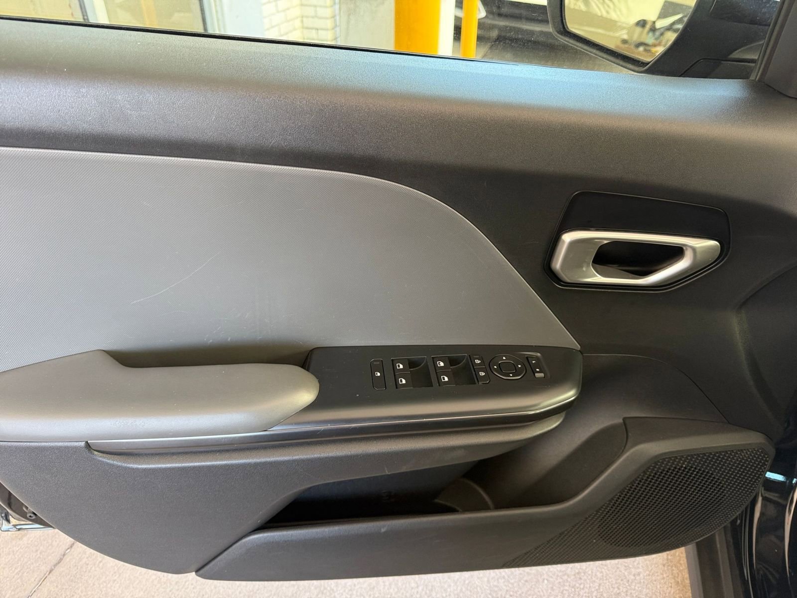 Thumbnail: 2025 Kia K4 - 18