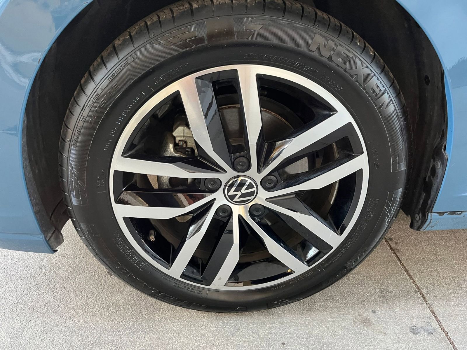 Thumbnail: 2025 Volkswagen Jetta - 30