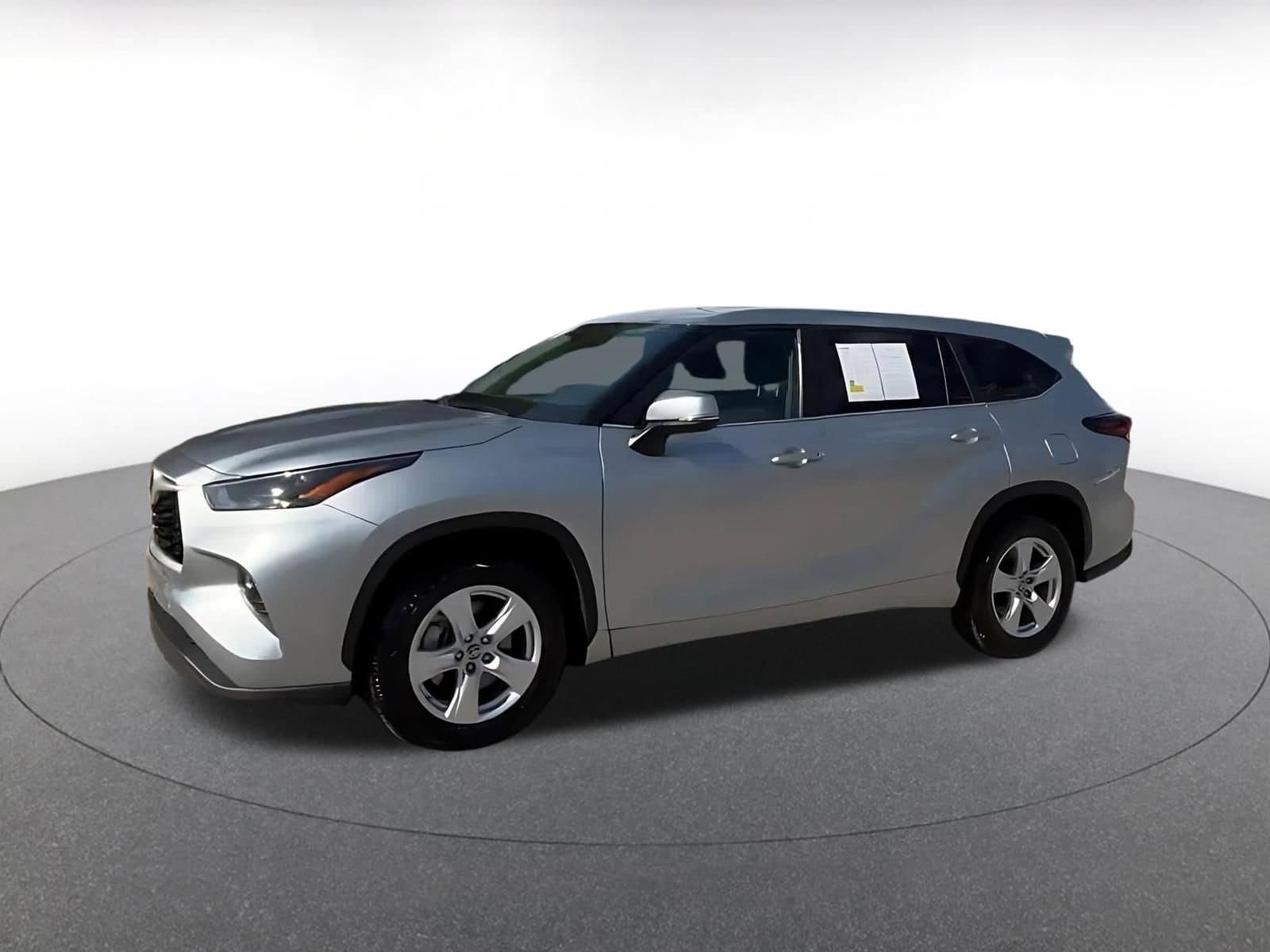 Thumbnail: 2025 Toyota Highlander - 7