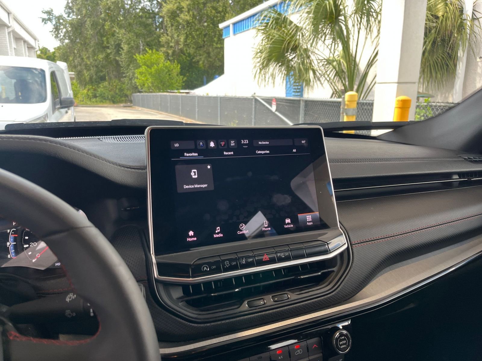 Thumbnail: 2025 Jeep Compass - 21