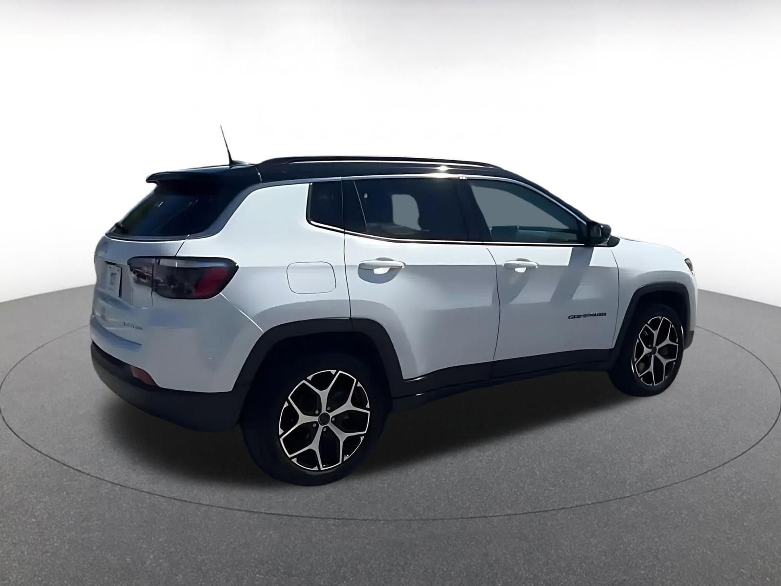 Thumbnail: 2025 Jeep Compass - 12