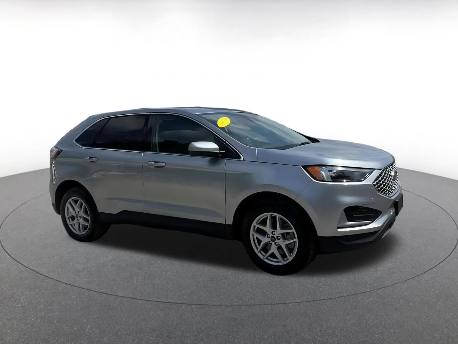 Thumbnail: 2024 Ford Edge - 2