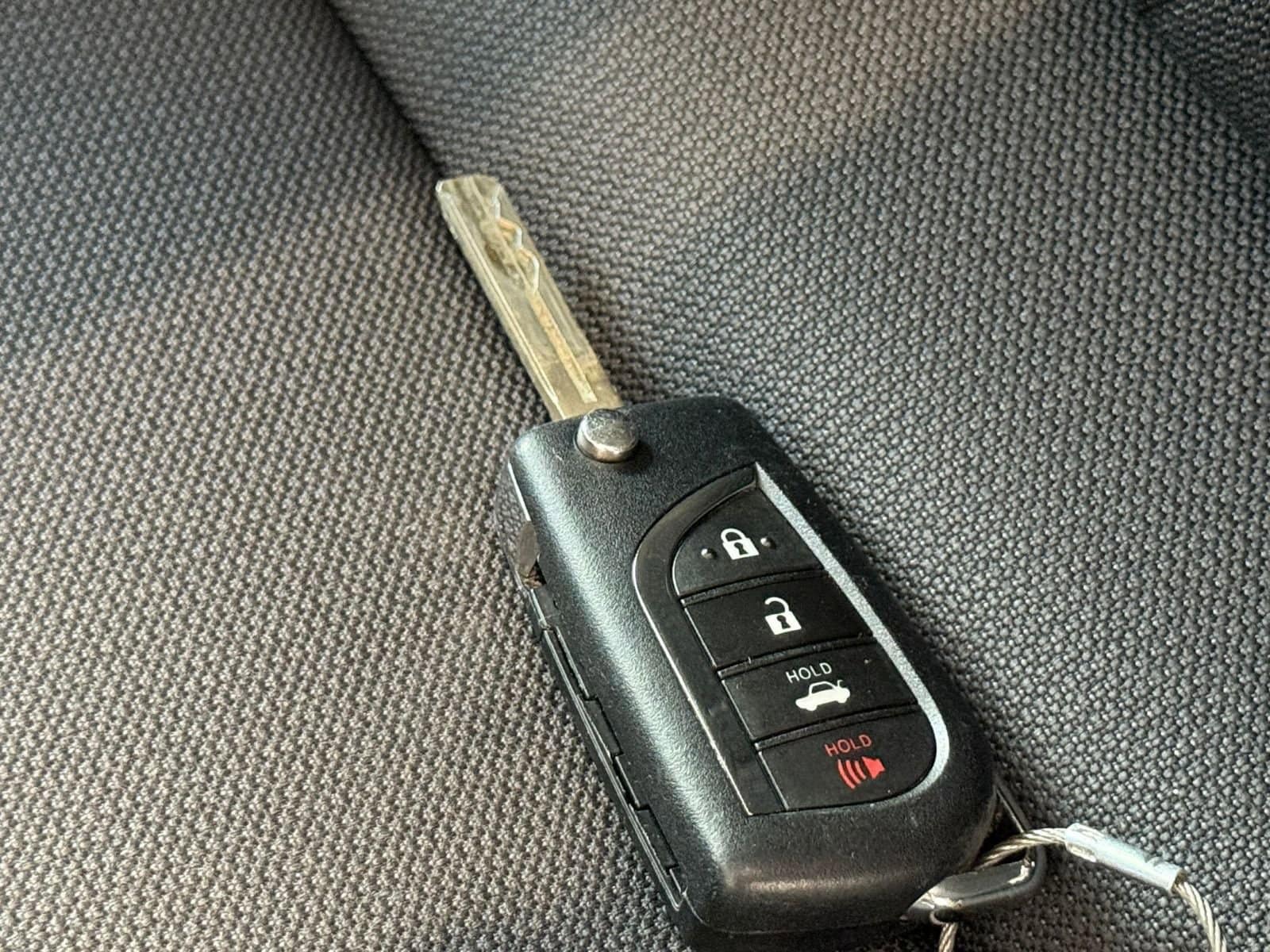 Thumbnail: 2025 Toyota Corolla - 22