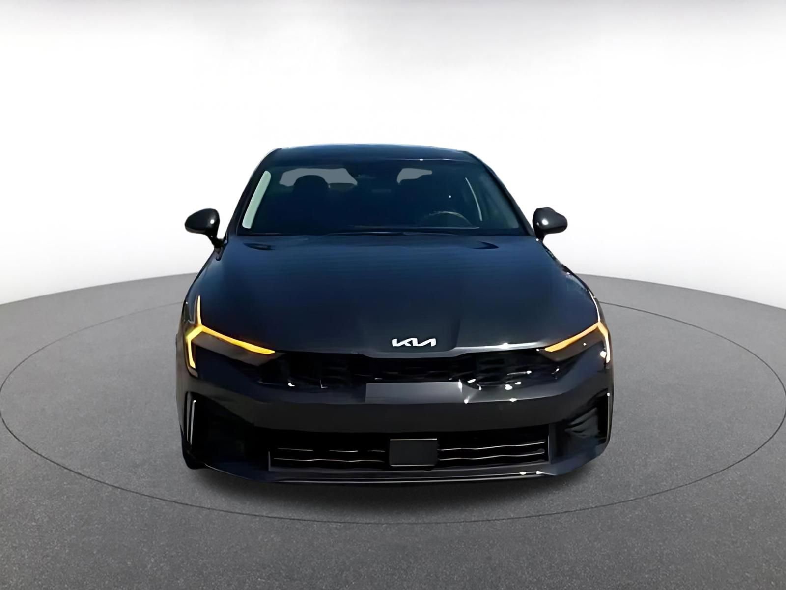 Thumbnail: 2025 Kia K5 - 4