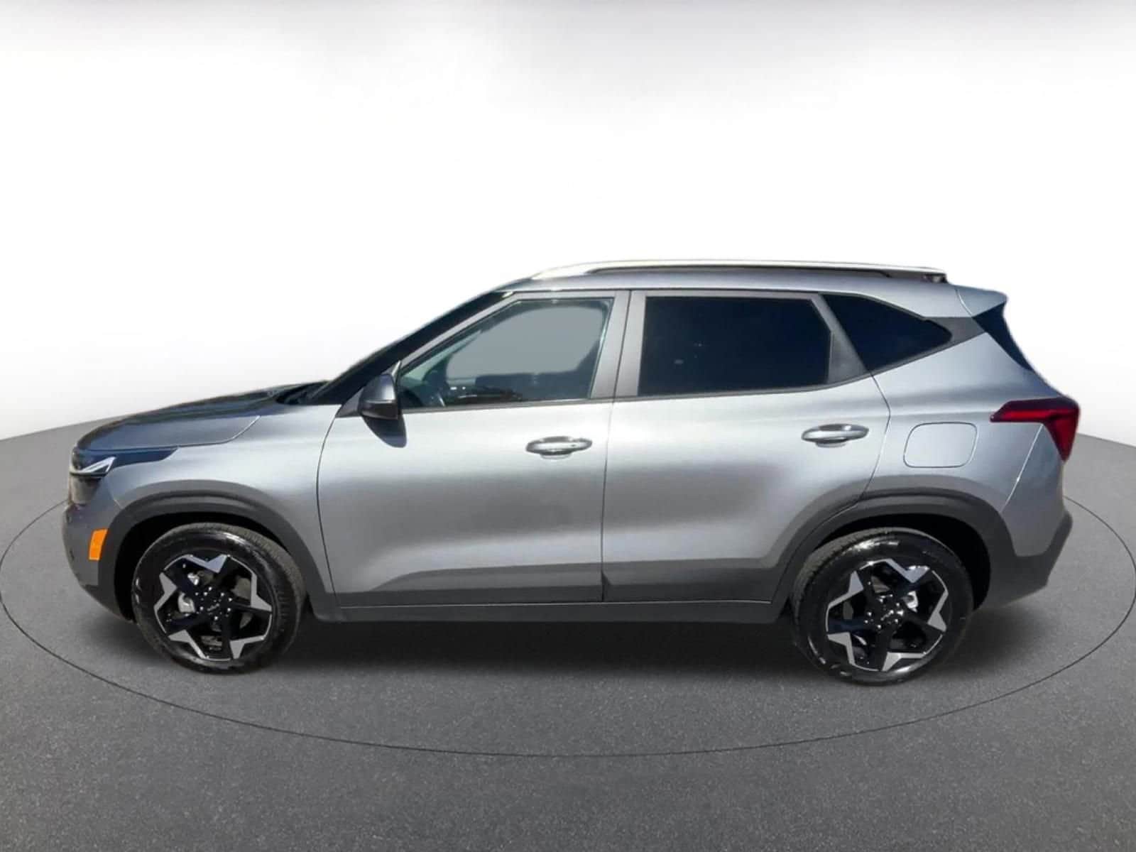 Thumbnail: 2025 Kia Seltos - 9