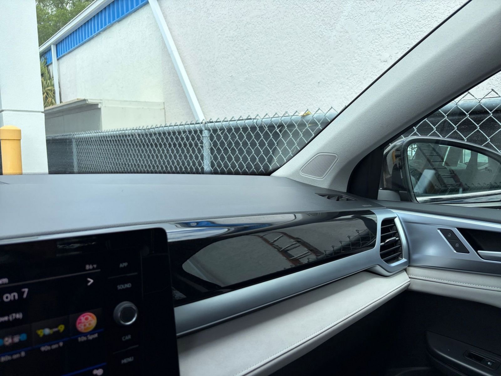 Thumbnail: 2025 Volkswagen Taos - 35