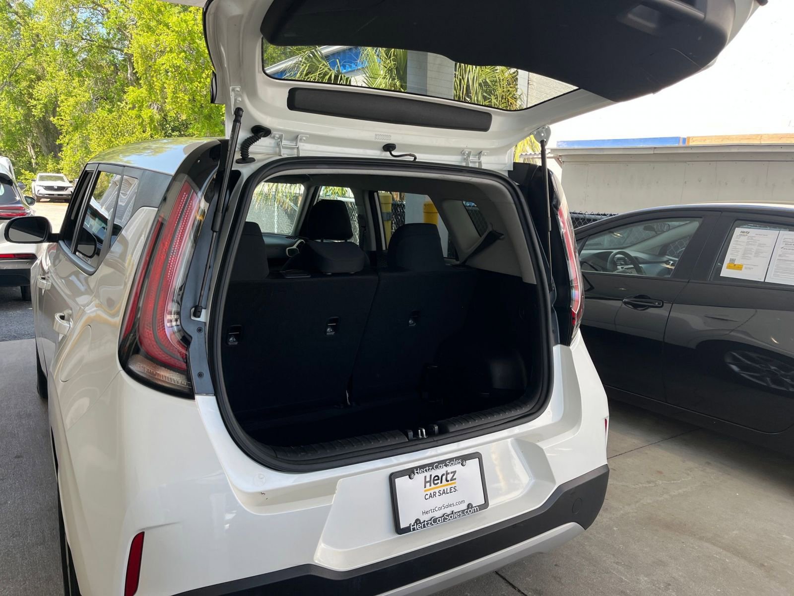 Thumbnail: 2025 Kia Soul - 31