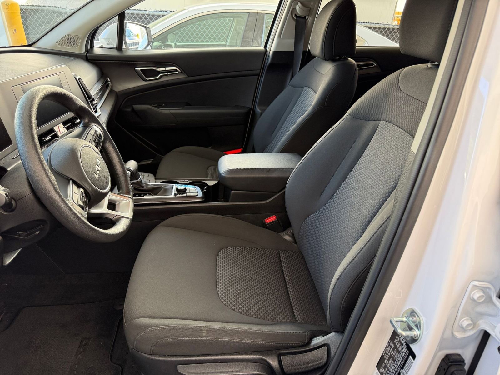 Thumbnail: 2025 Kia Sportage - 27