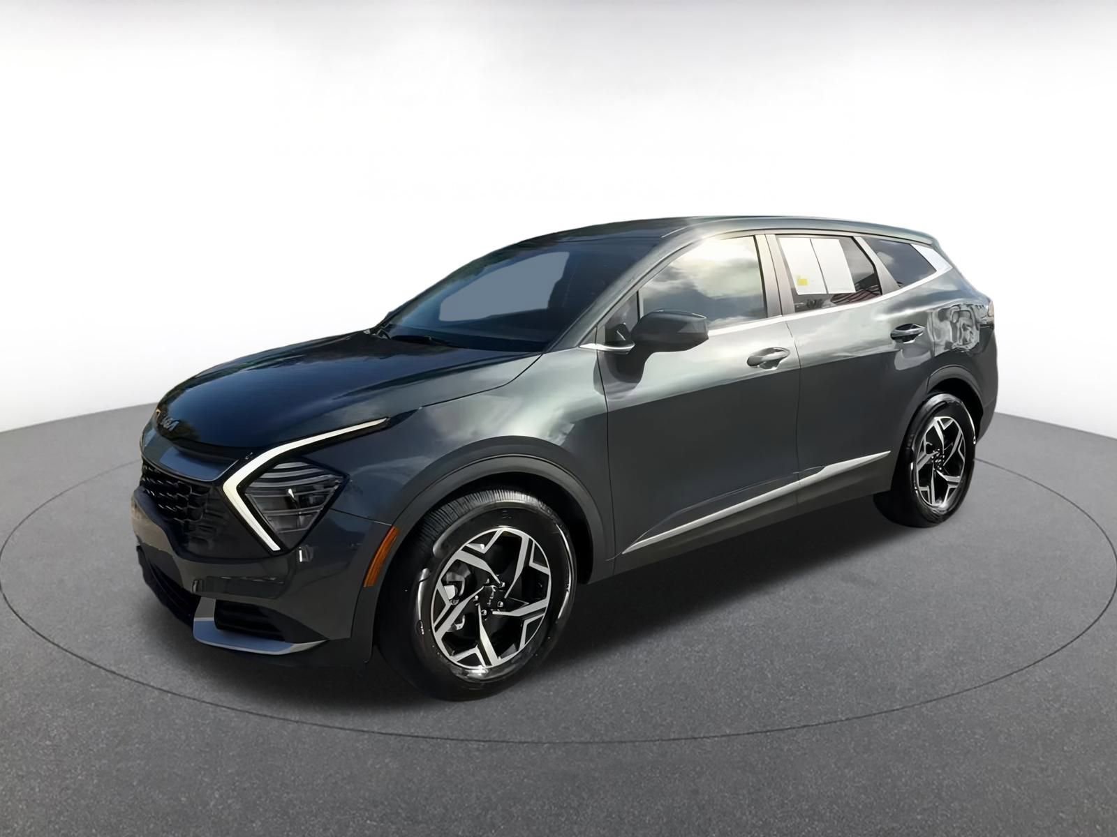 Thumbnail: 2025 Kia Sportage - 8