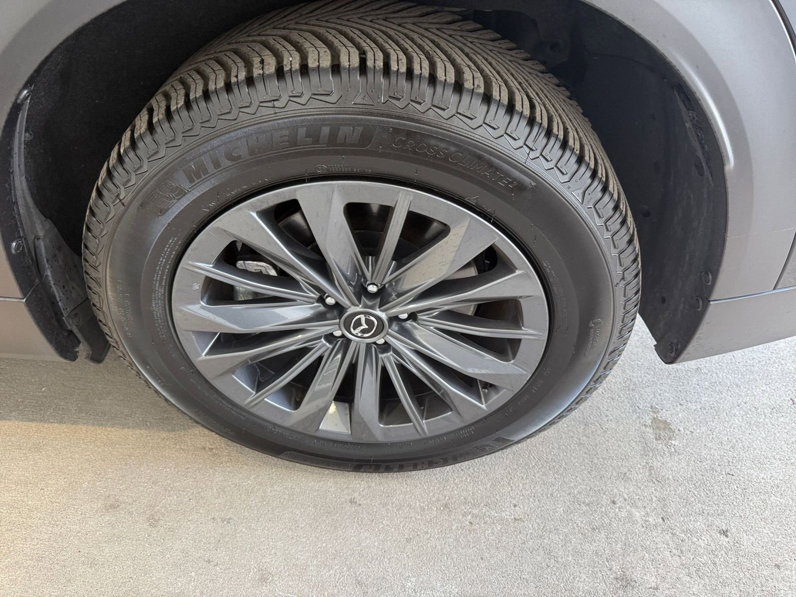 Thumbnail: 2025 Mazda CX-70 - 32