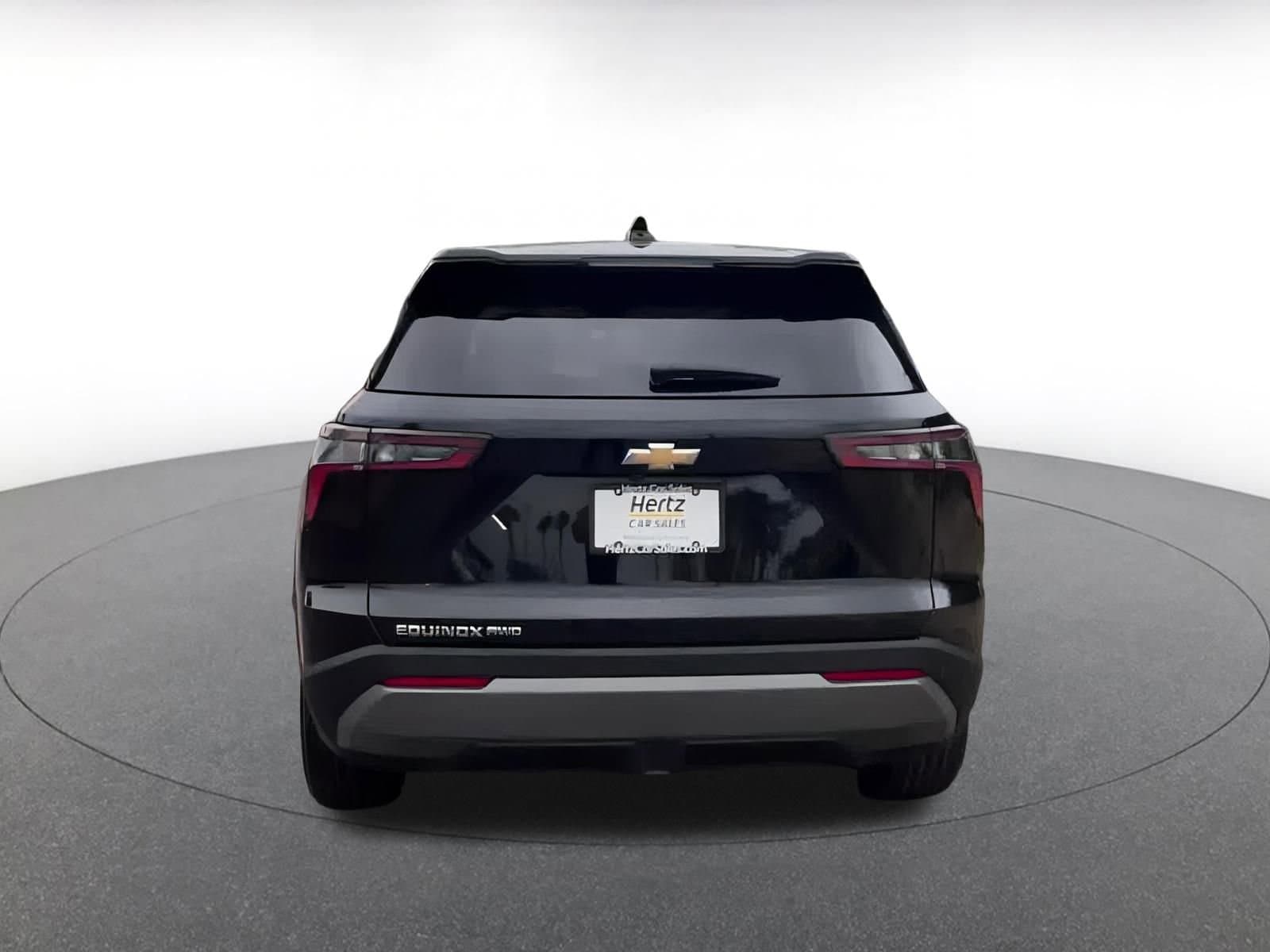 Thumbnail: 2025 Chevrolet Equinox - 12