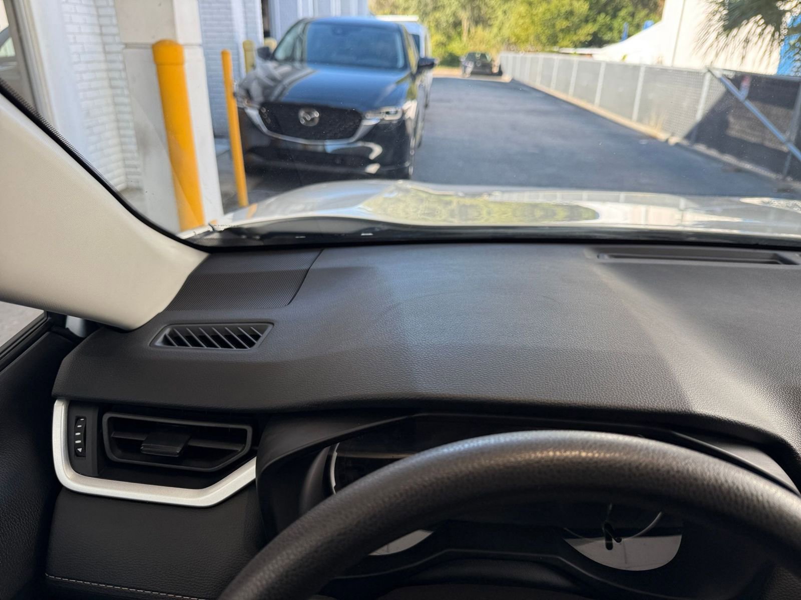 Thumbnail: 2025 Toyota RAV4 - 35