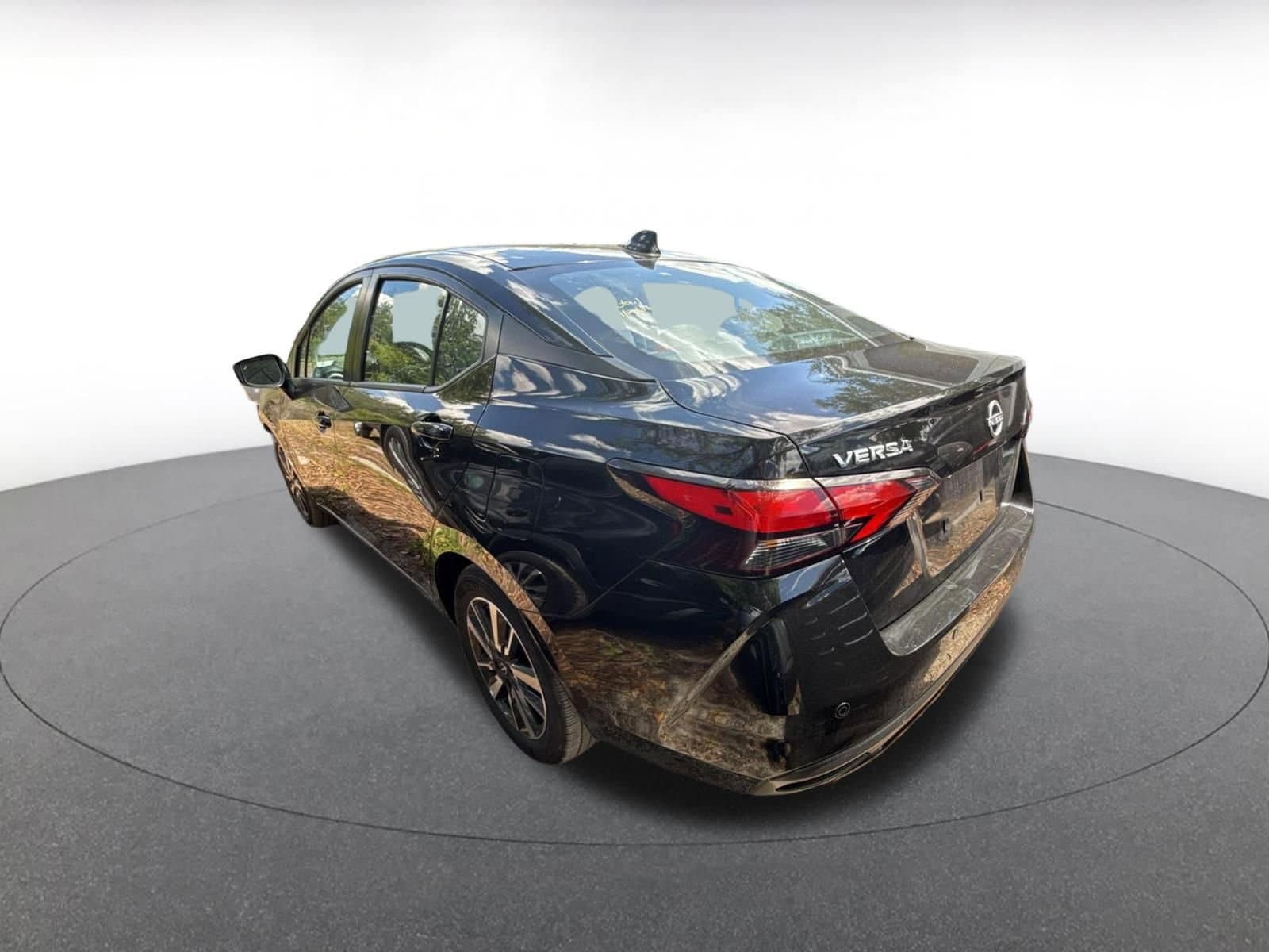 Thumbnail: 2025 Nissan Versa - 5