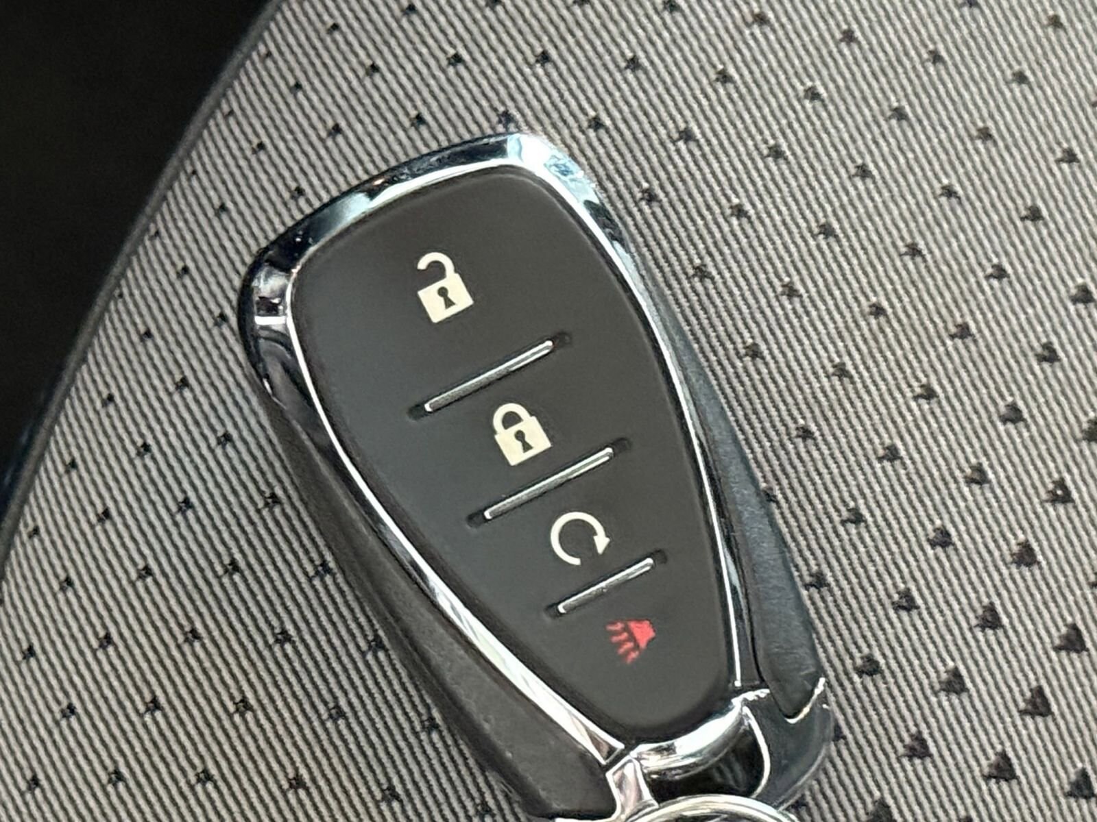 Thumbnail: 2025 Chevrolet Trax - 22