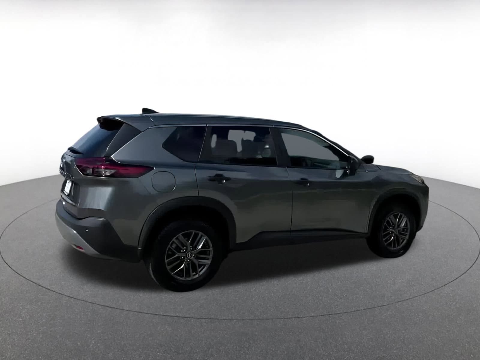 Thumbnail: 2023 Nissan Rogue - 11