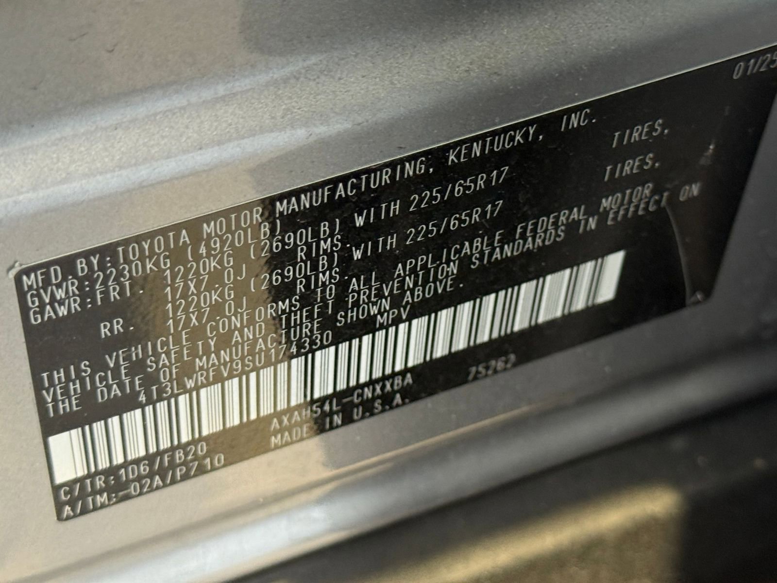 Thumbnail: 2025 Toyota RAV4 - 29