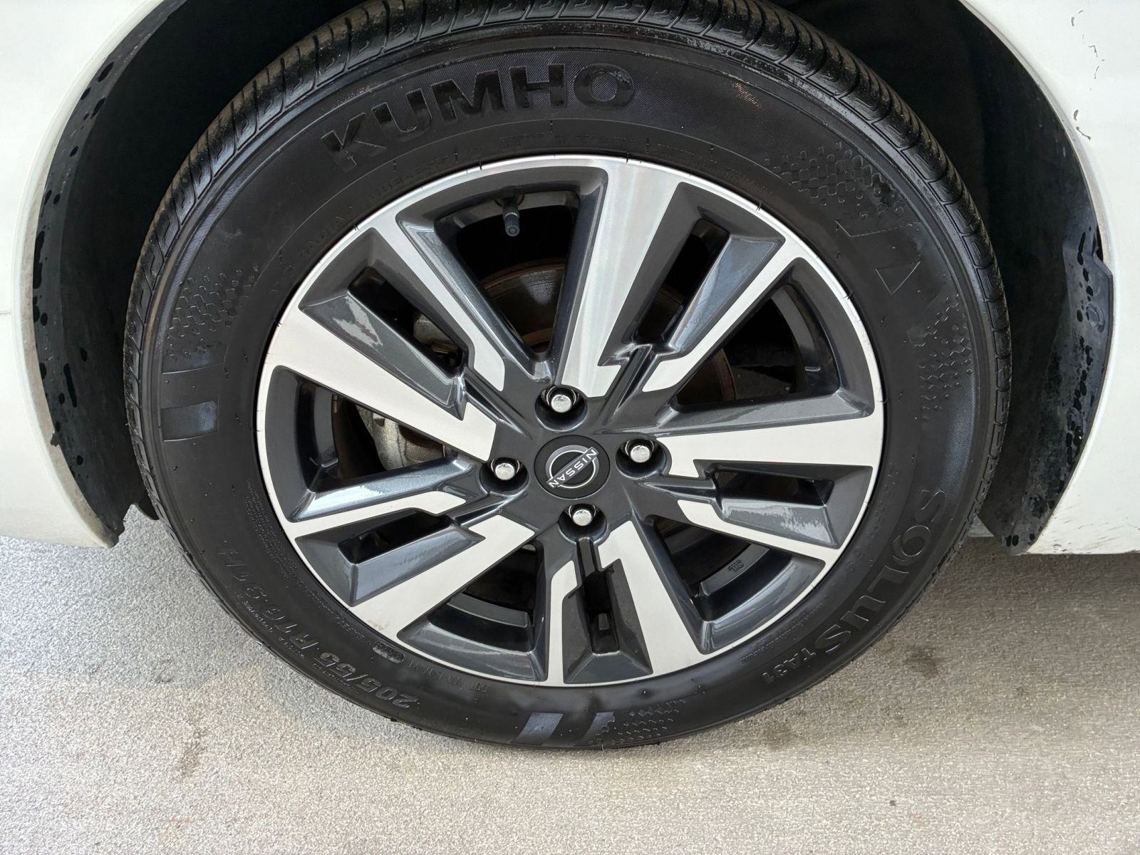 Thumbnail: 2025 Nissan Versa - 30