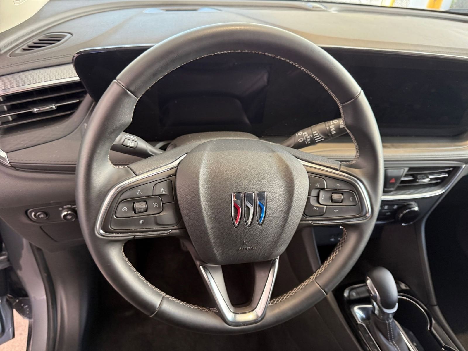 Thumbnail: 2025 Buick Encore GX - 28