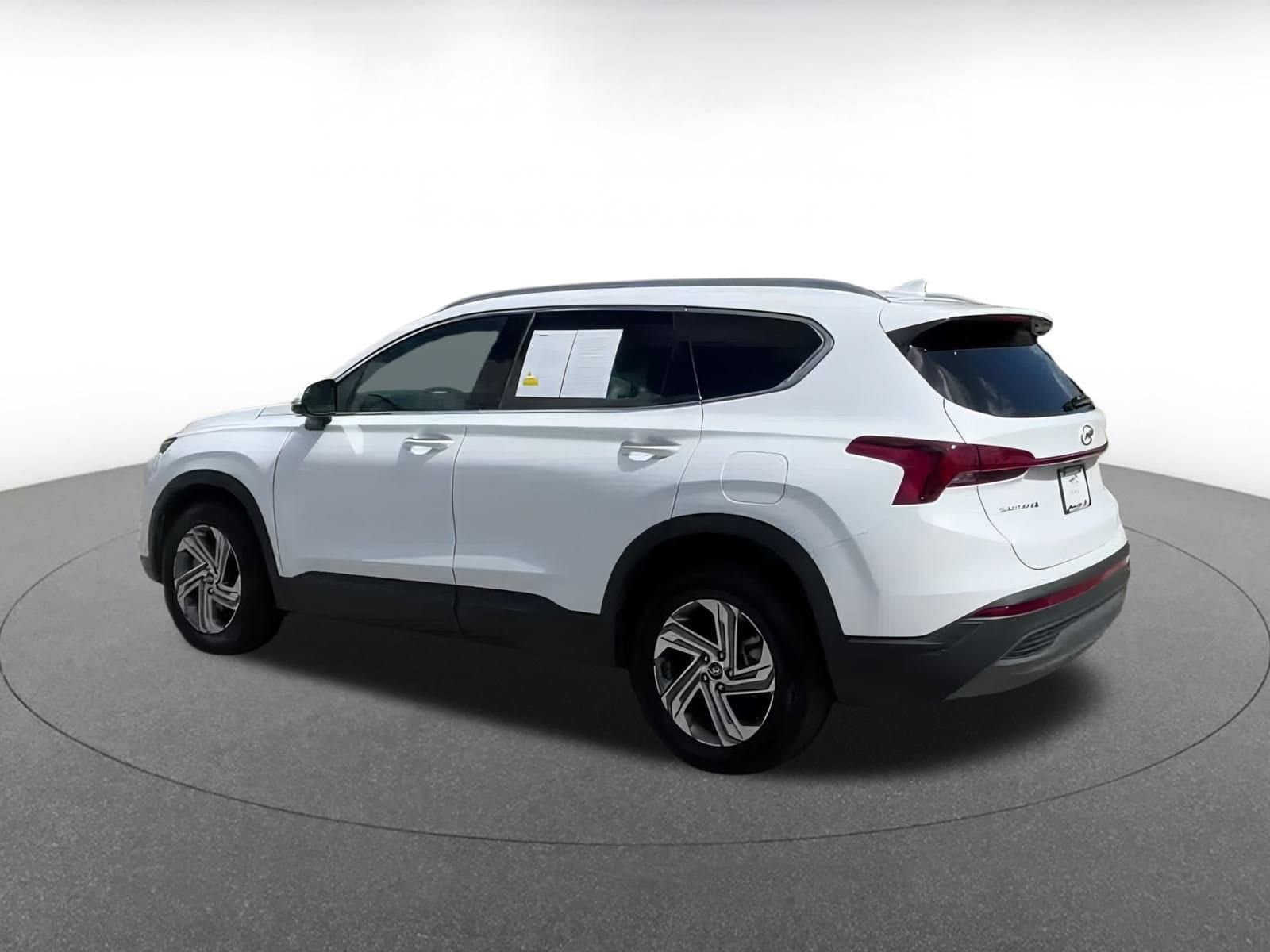 Thumbnail: 2023 Hyundai Santa Fe - 8