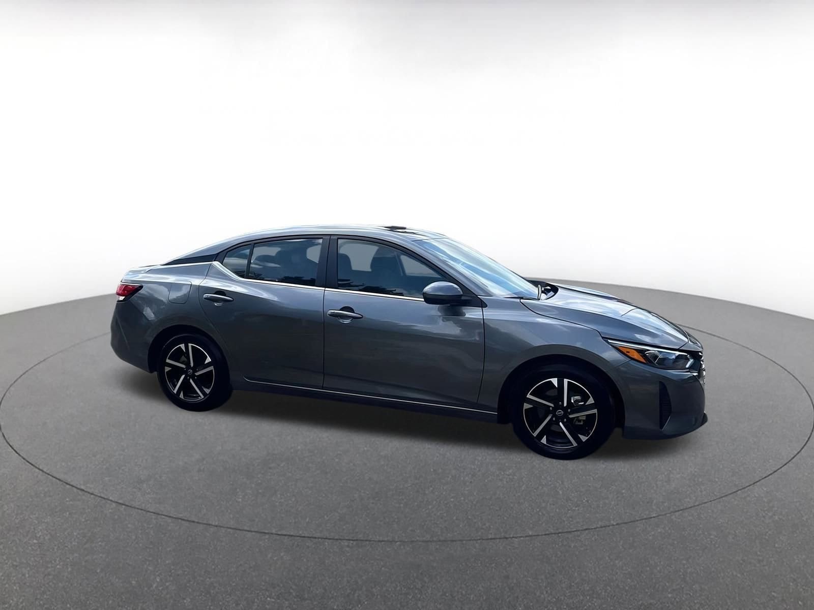 Thumbnail: 2024 Nissan Sentra - 1