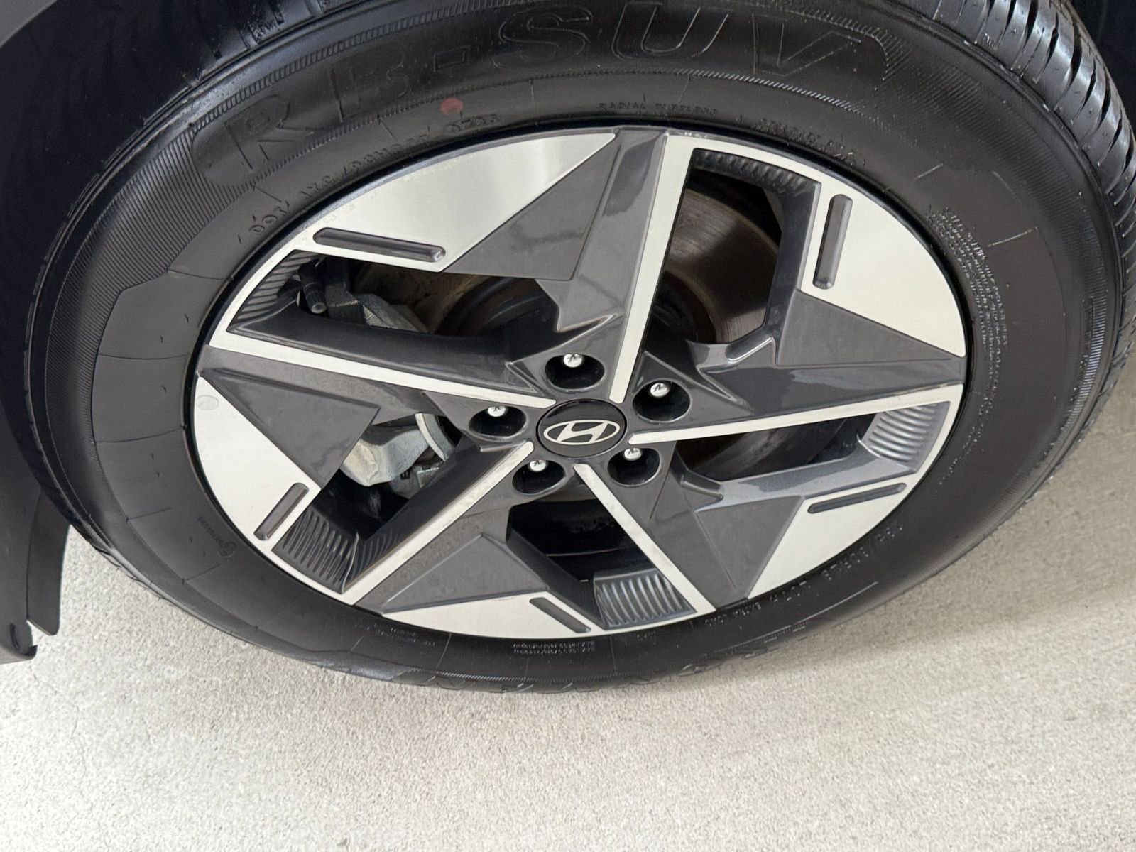 Thumbnail: 2025 Hyundai Tucson - 30