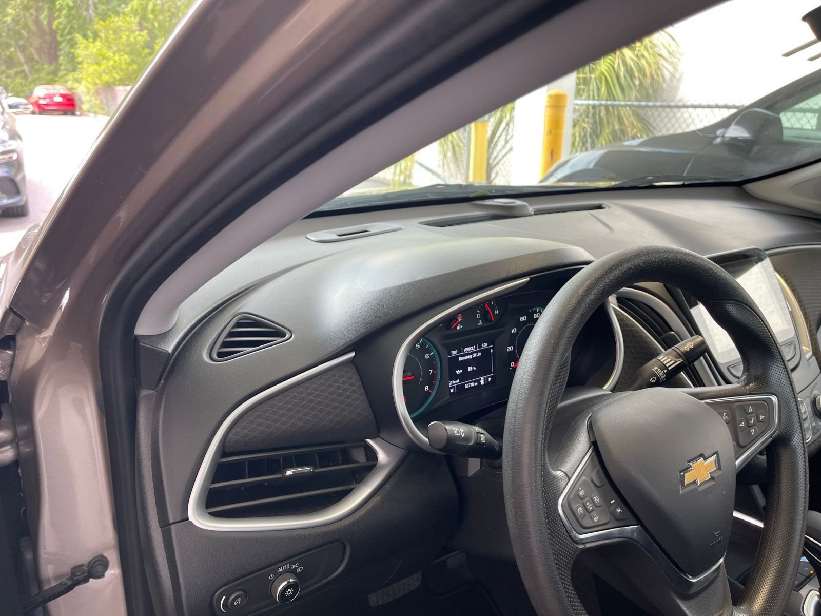 Thumbnail: 2023 Chevrolet Malibu - 34