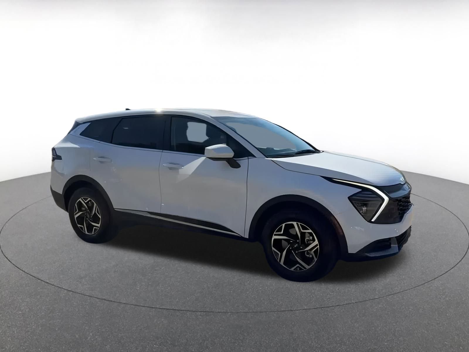 Thumbnail: 2025 Kia Sportage - 2