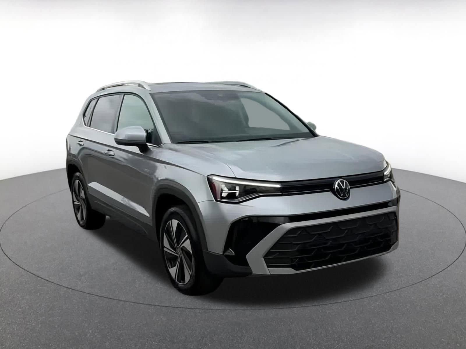 Thumbnail: 2025 Volkswagen Taos - 3