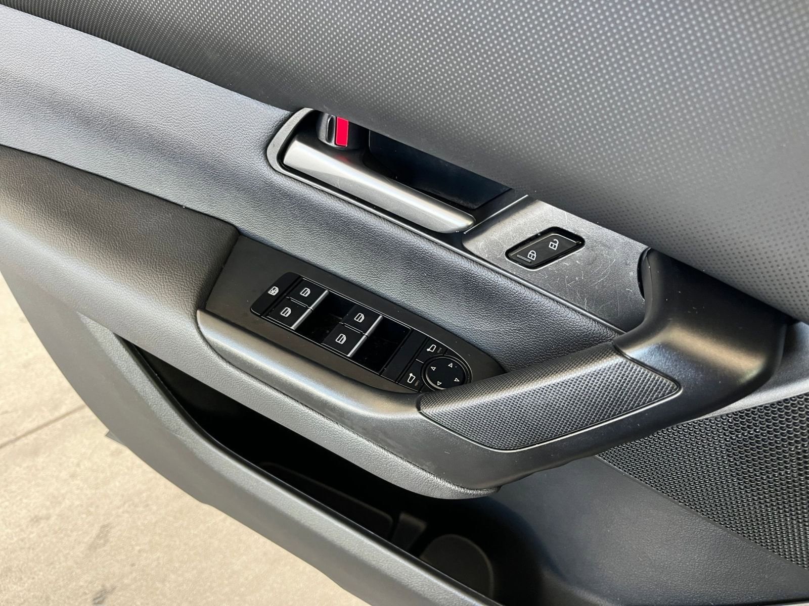 Thumbnail: 2025 Mazda CX-50 - 20