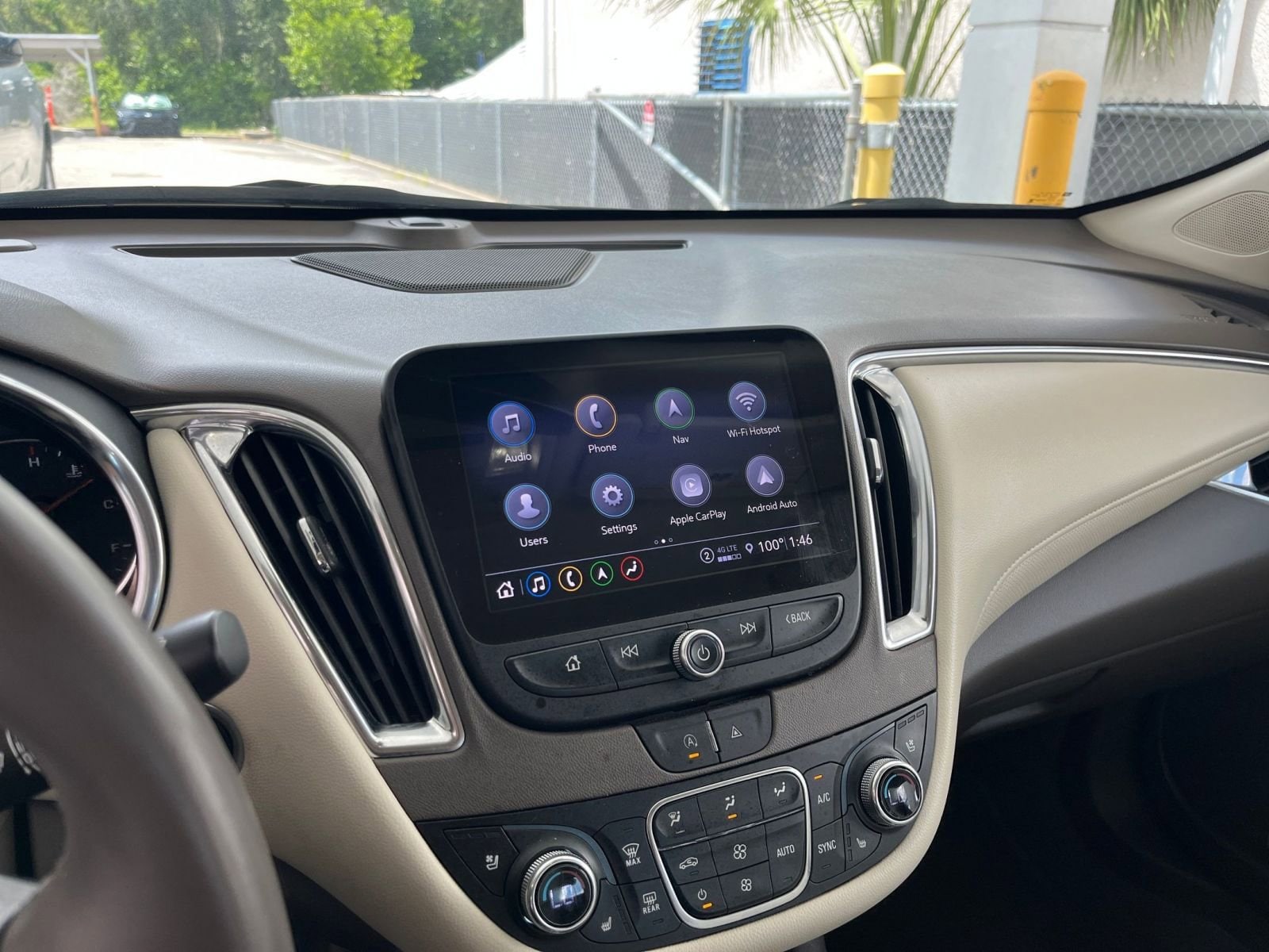 Thumbnail: 2024 Chevrolet Malibu - 18