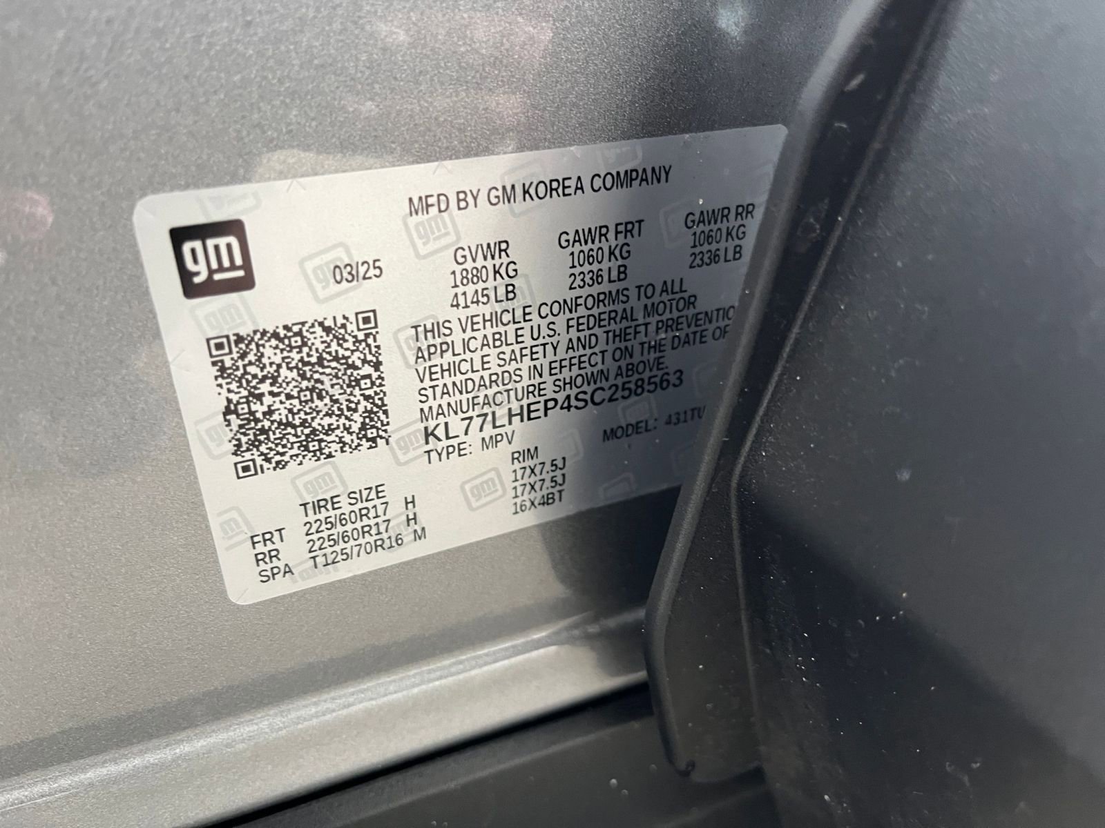 Thumbnail: 2025 Chevrolet Trax - 29