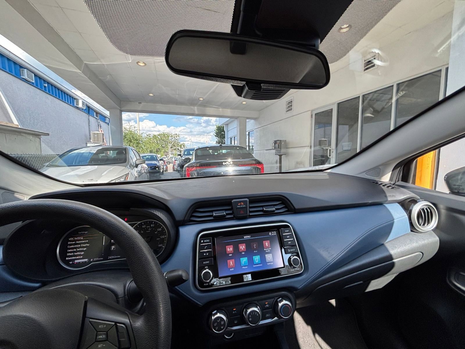 Thumbnail: 2025 Nissan Versa - 33