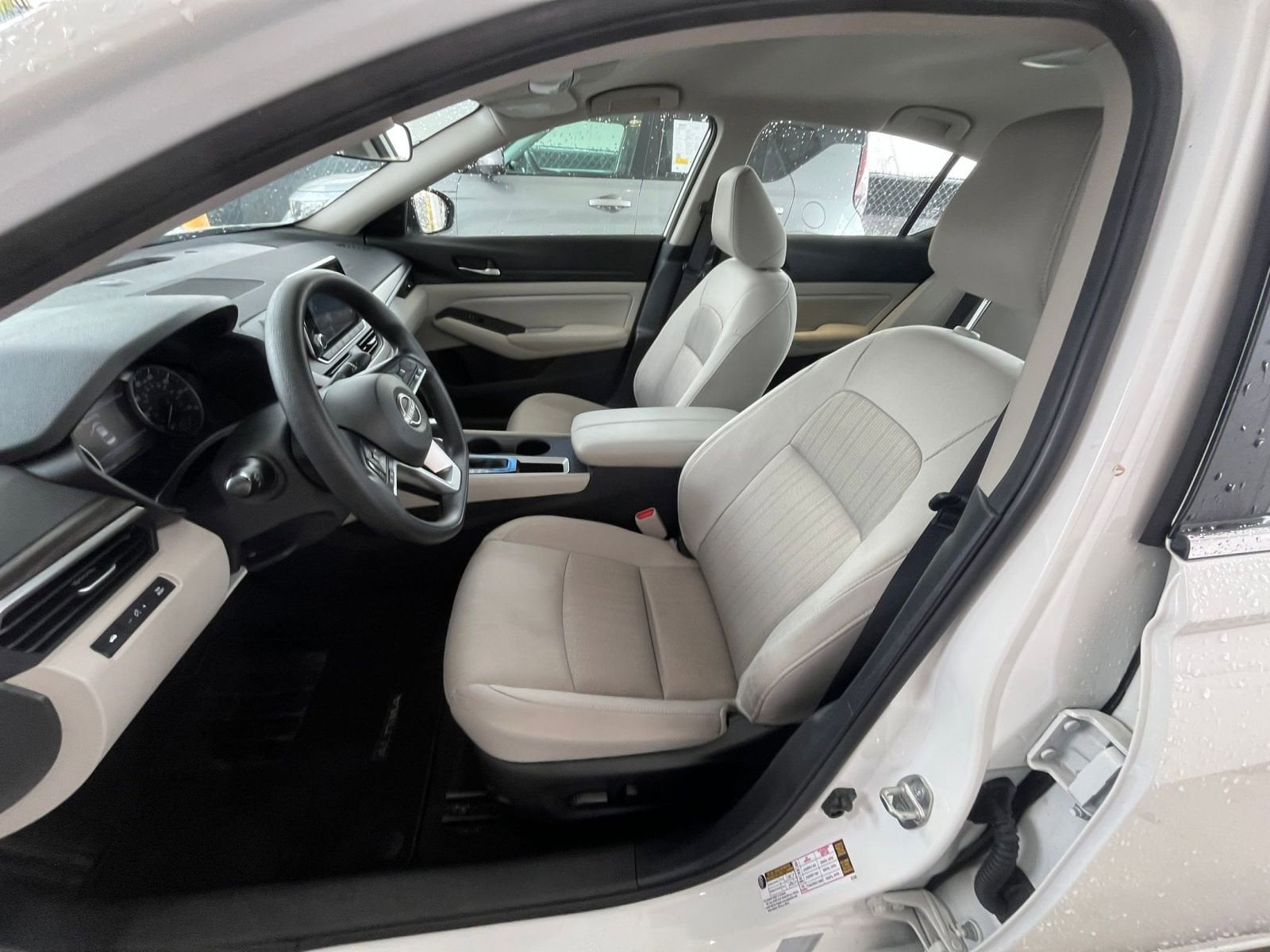 Thumbnail: 2025 Nissan Altima - 25