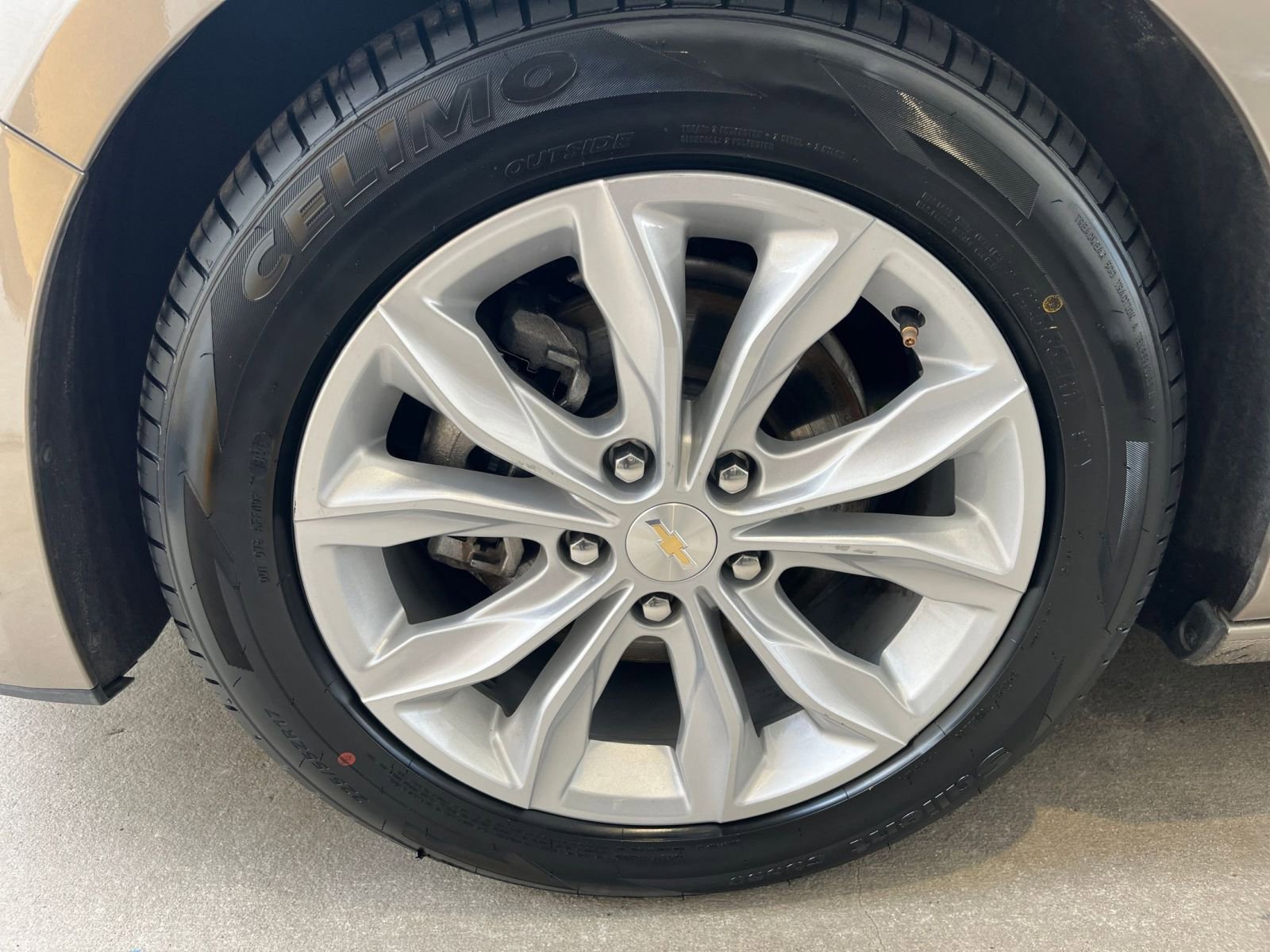 Thumbnail: 2024 Chevrolet Malibu - 30