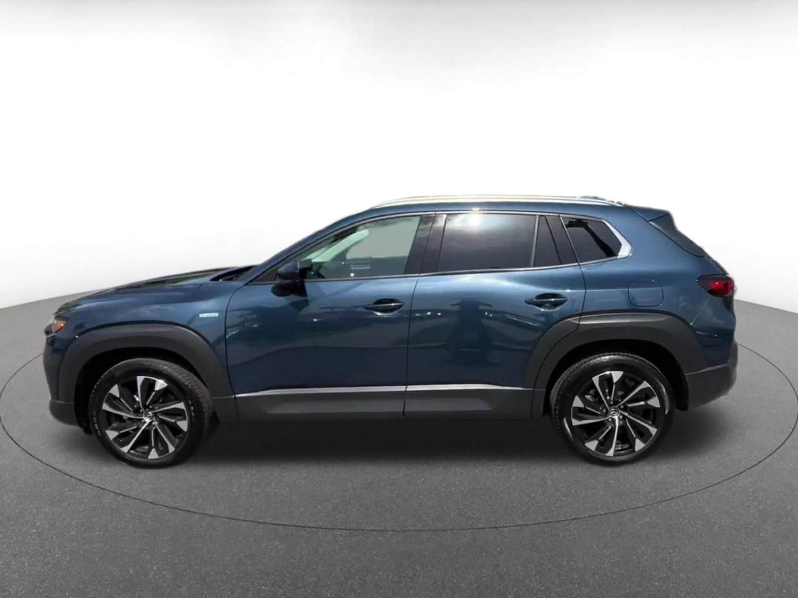 Thumbnail: 2025 Mazda CX-50 - 9
