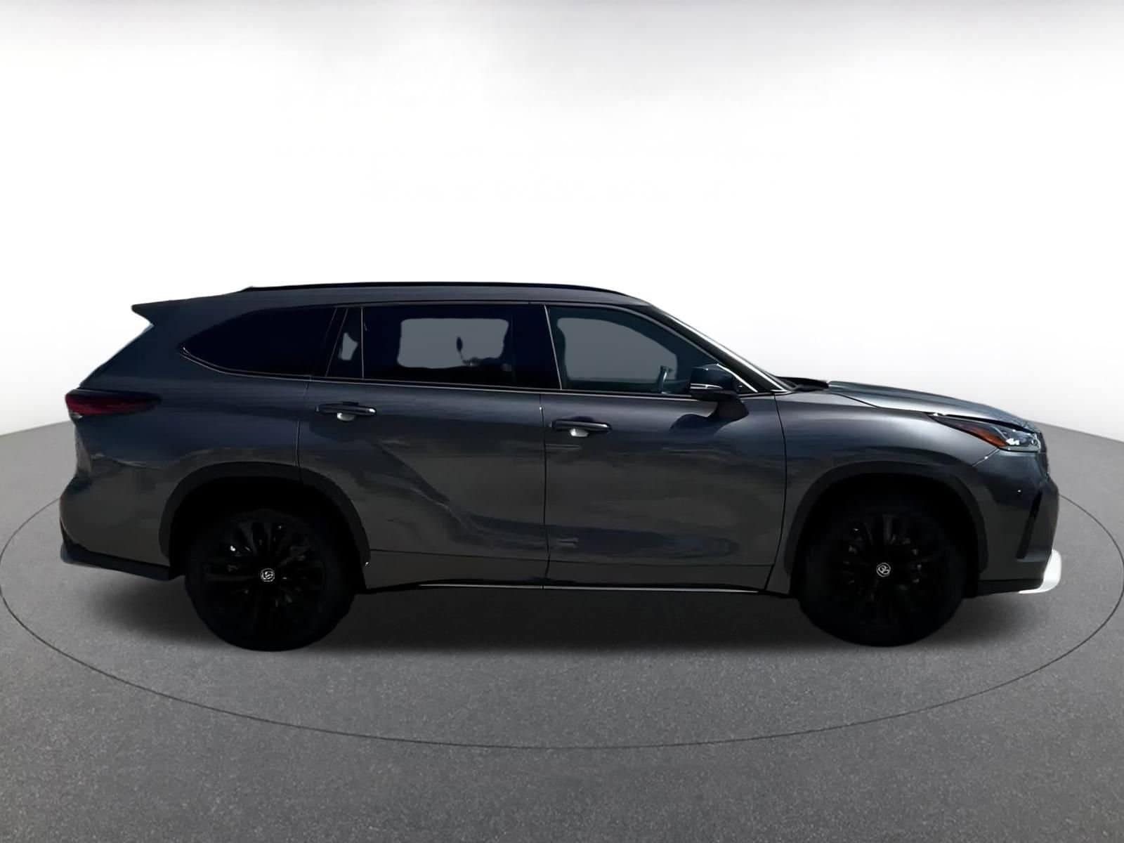 2024 Toyota Highlander XSE 15