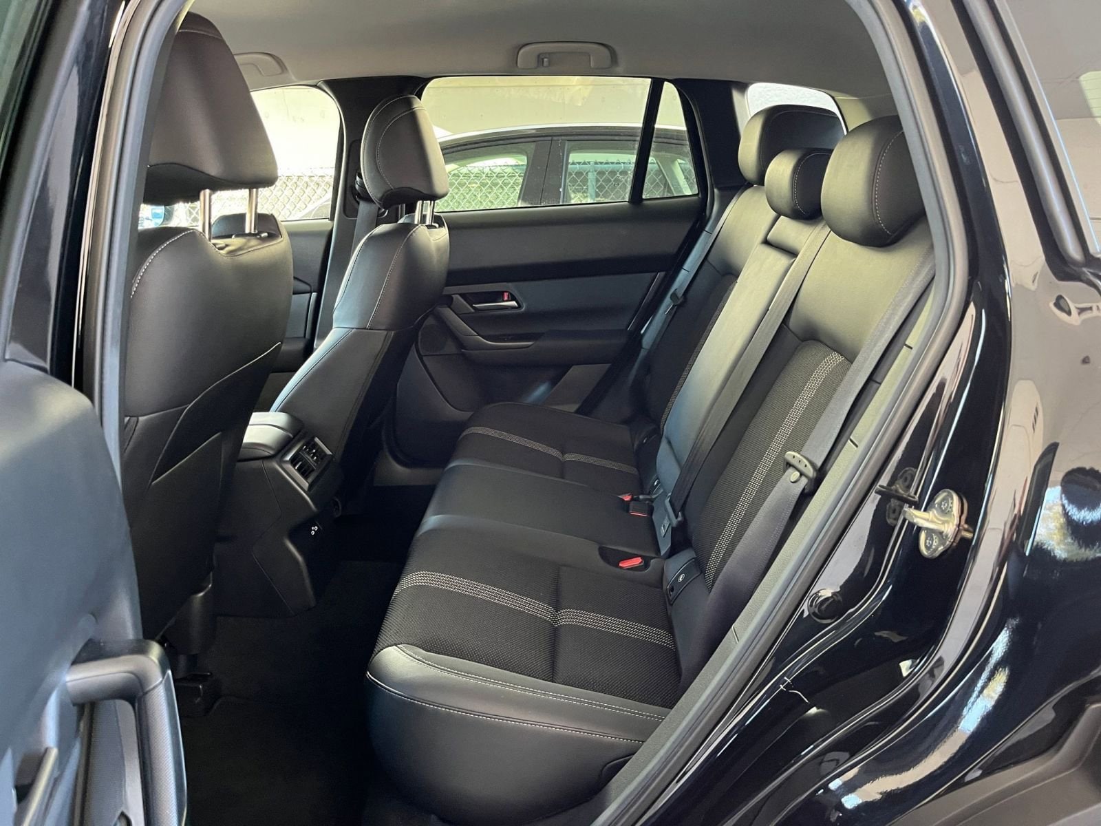 Thumbnail: 2025 Mazda CX-50 - 25