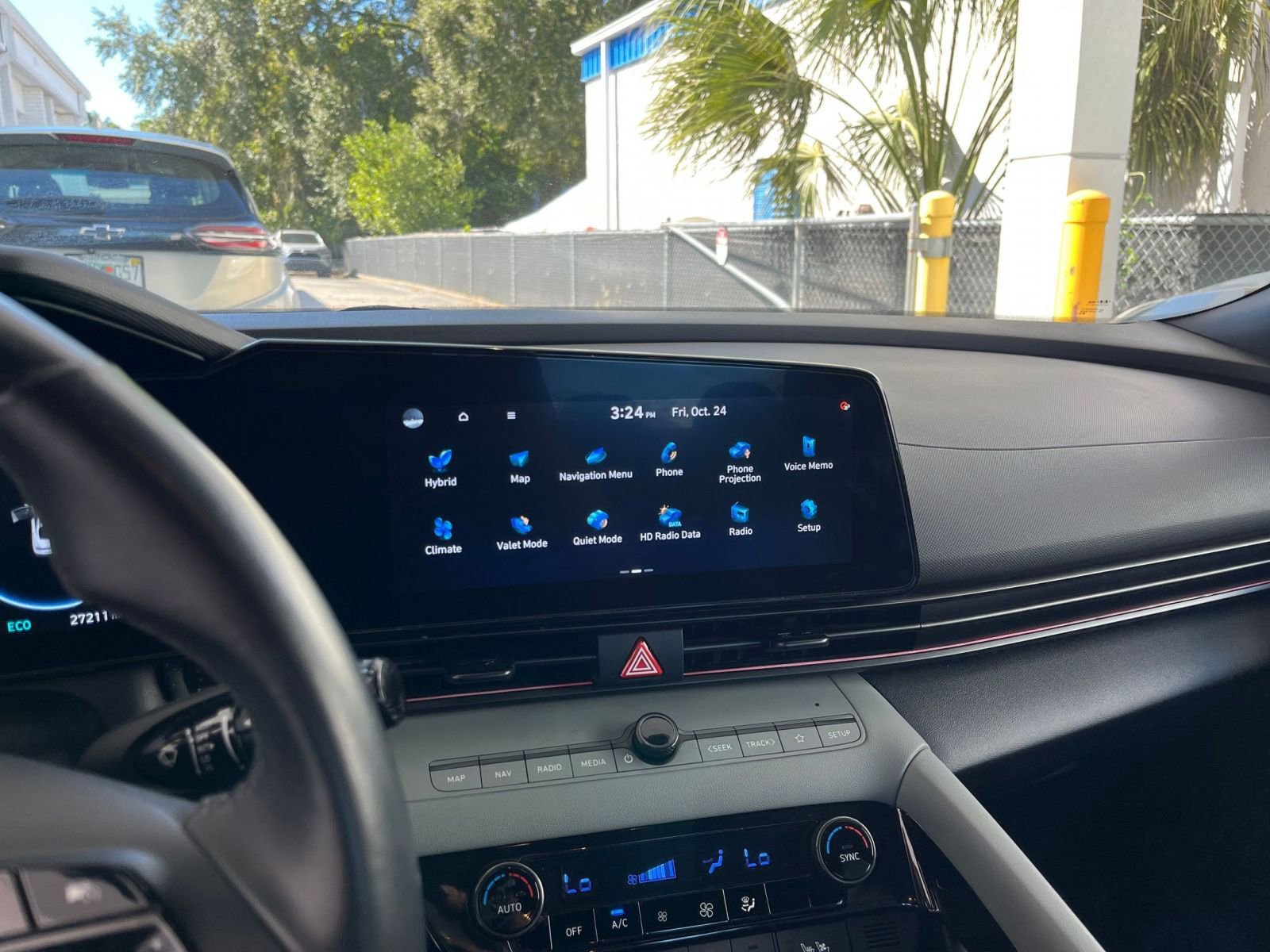 Thumbnail: 2025 Hyundai Elantra - 22