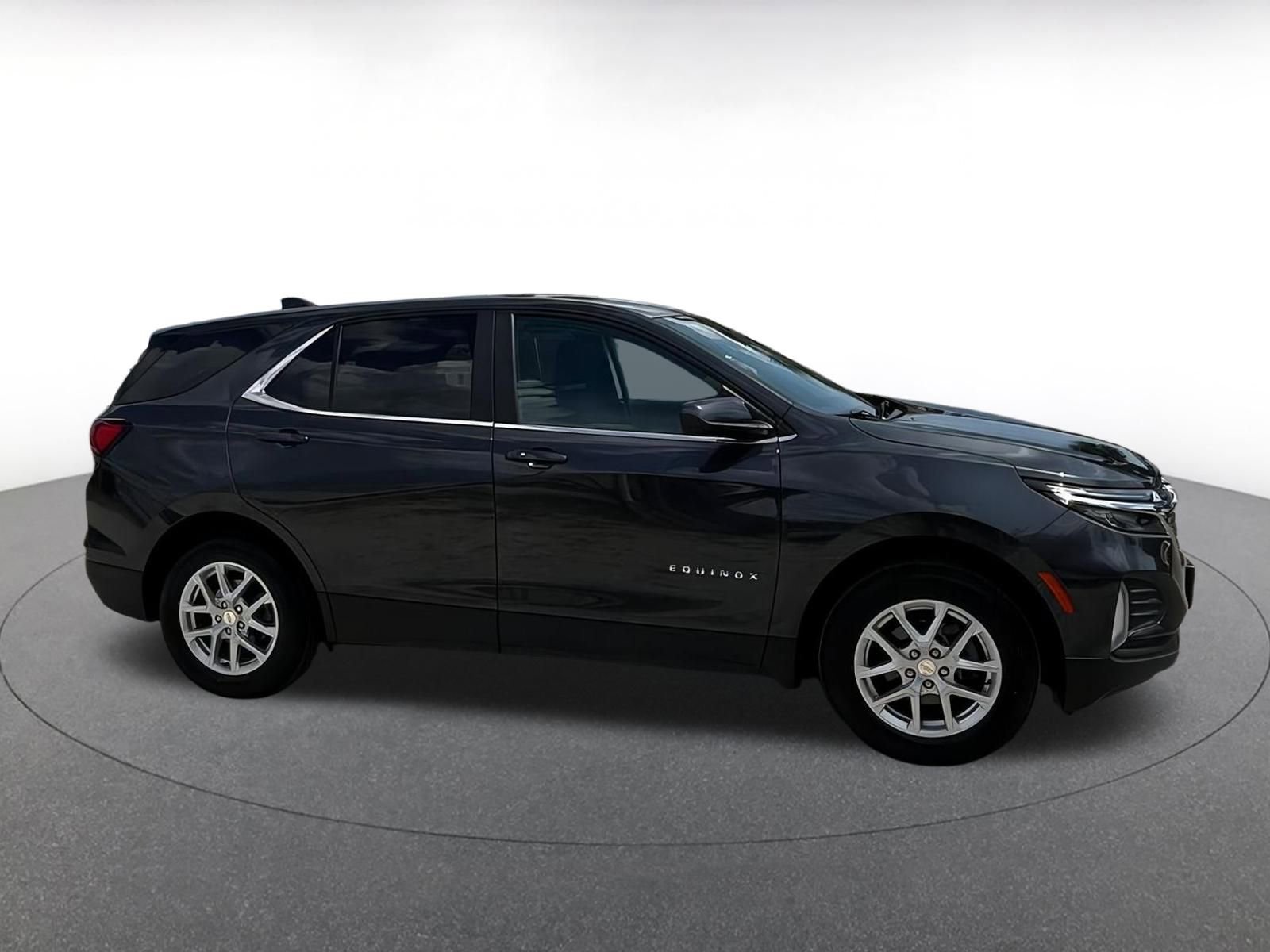 Thumbnail: 2023 Chevrolet Equinox - 15