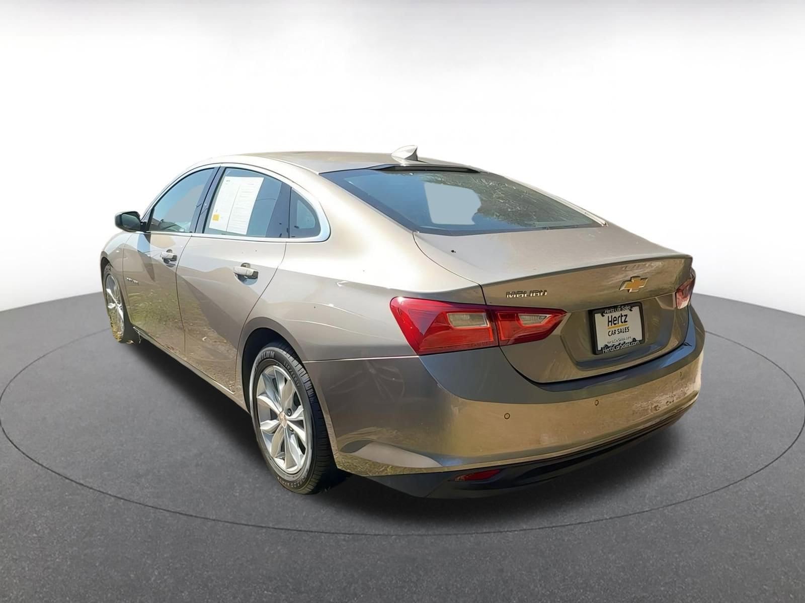 Thumbnail: 2024 Chevrolet Malibu - 4