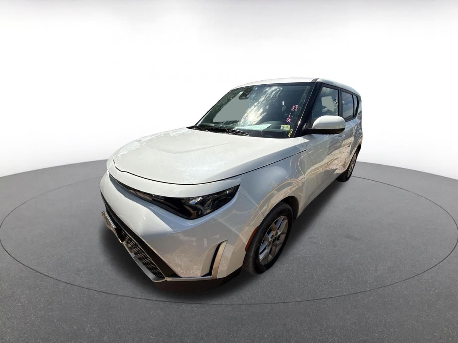 Thumbnail: 2025 Kia Soul - 4