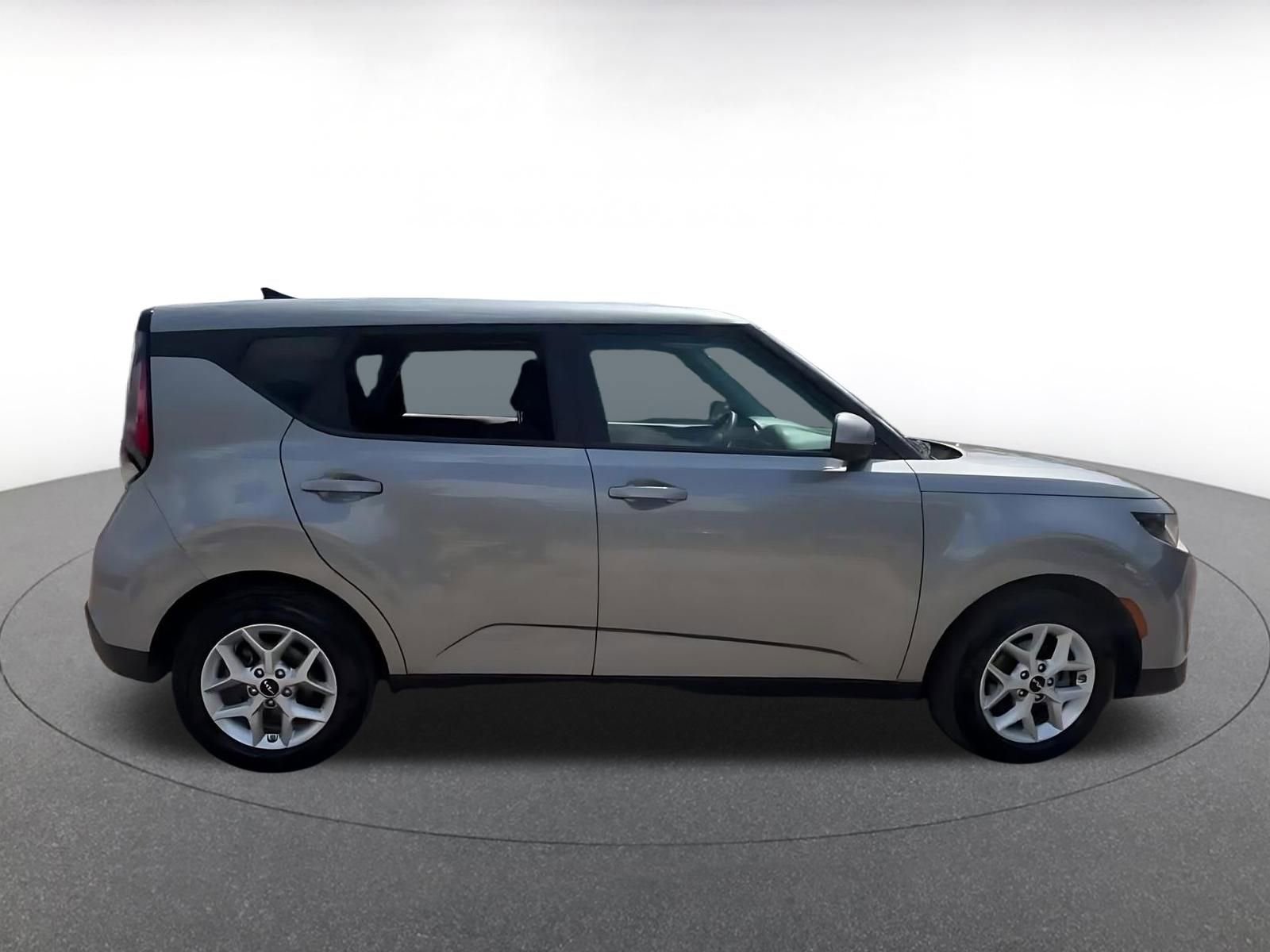 Thumbnail: 2025 Kia Soul - 16