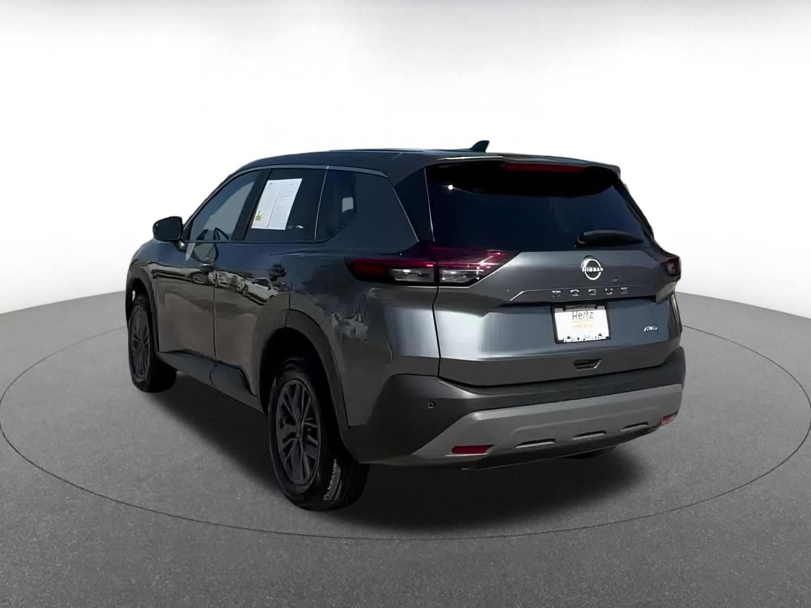 2023 Nissan Rogue S 12