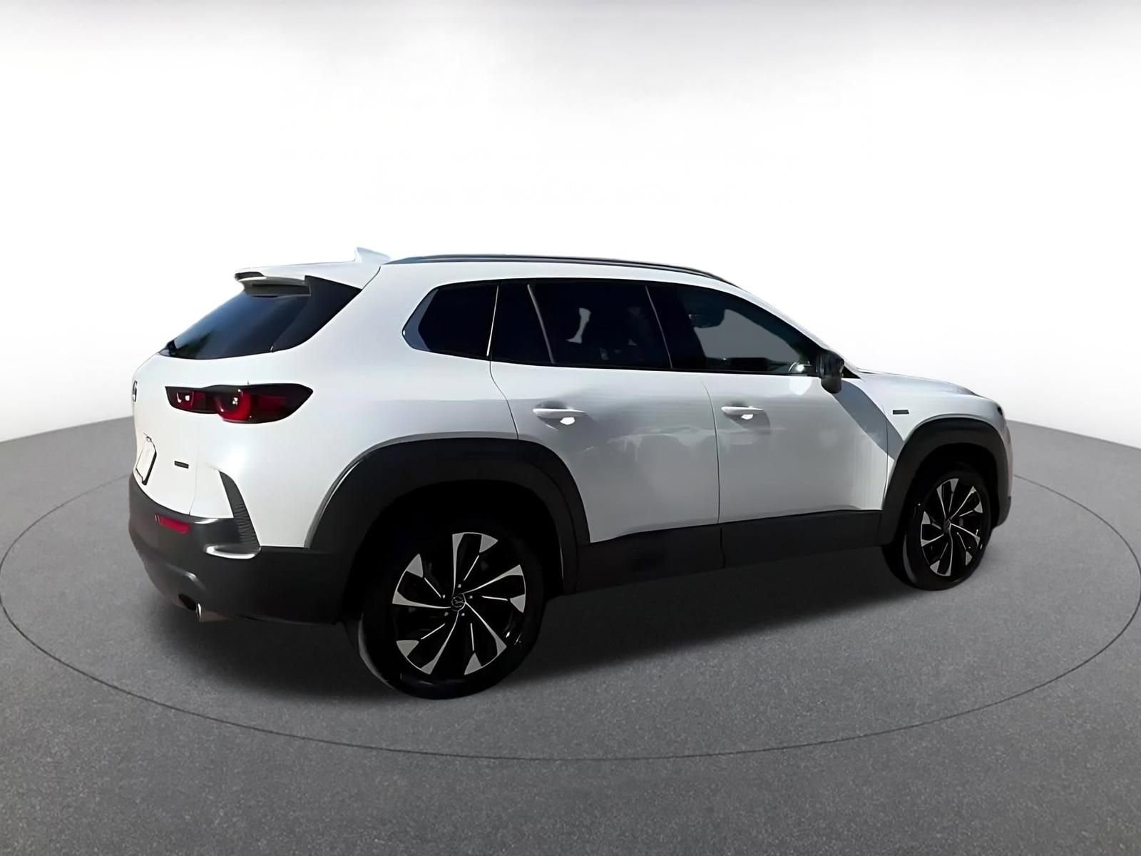Thumbnail: 2025 Mazda CX-50 - 15