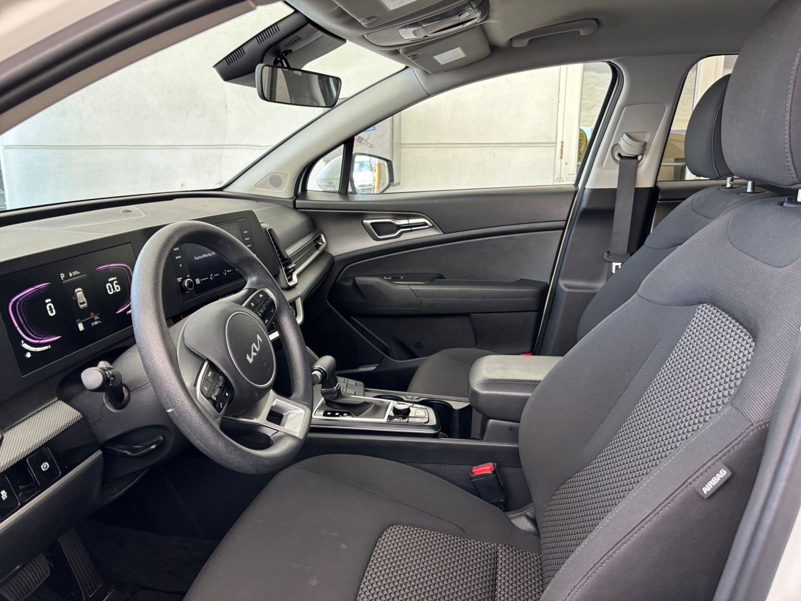 Thumbnail: 2025 Kia Sportage - 27