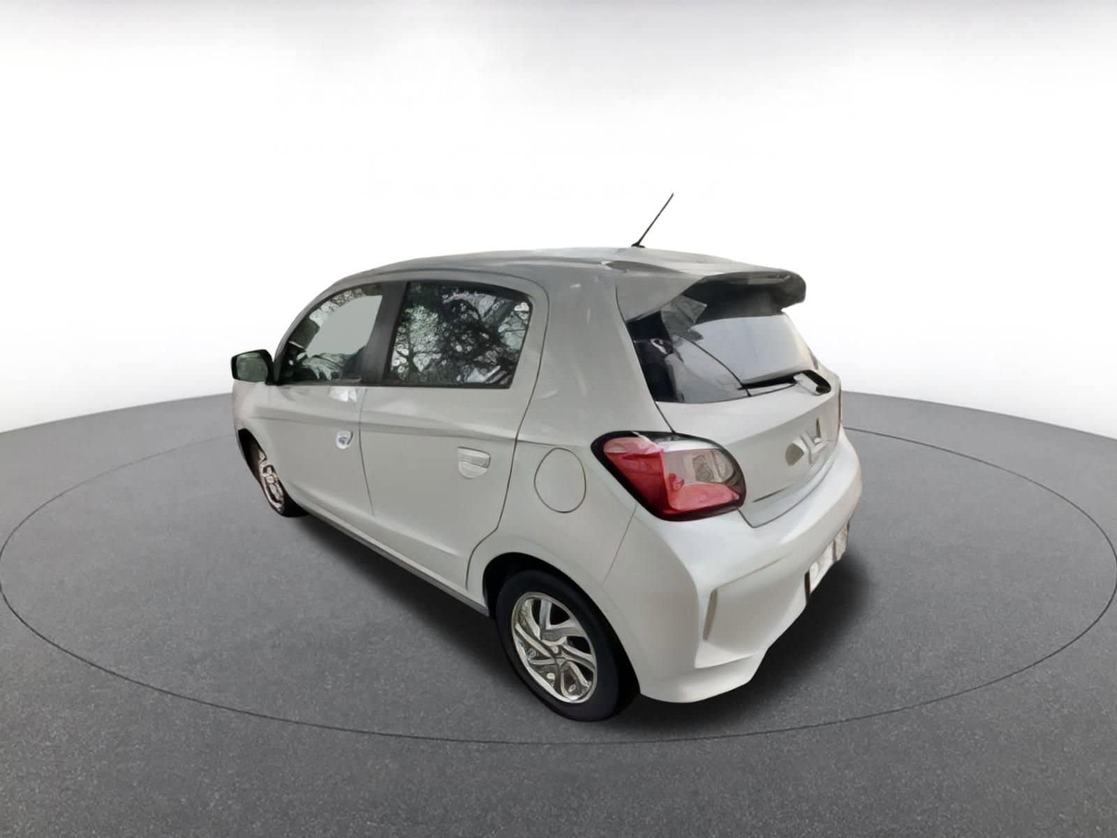 Thumbnail: 2024 Mitsubishi Mirage - 5